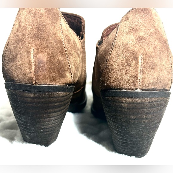 Born Distressed Brown Suede comfy ankle boots chunky heel women’s size 8.5 - Picture 6 of 11